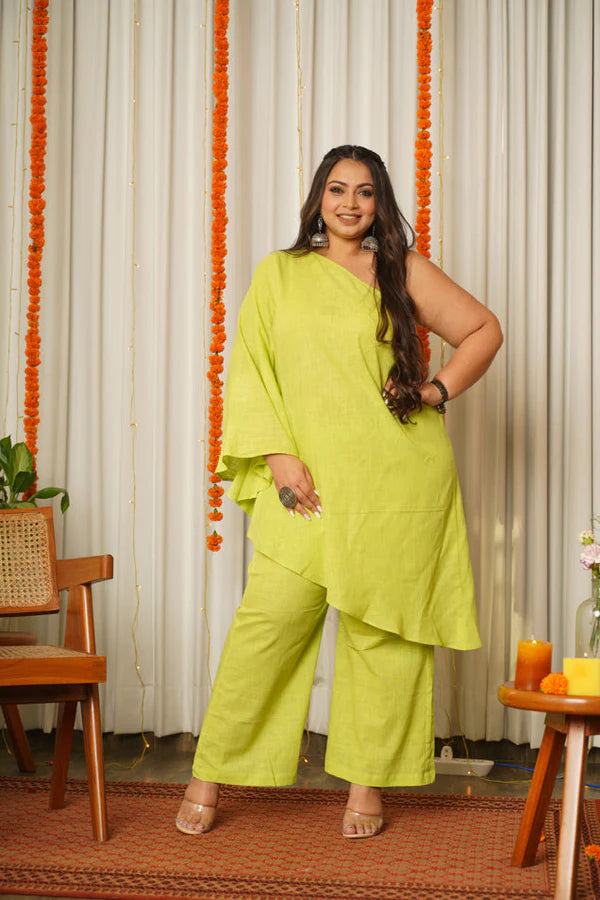 Stunning co-ord set by Nangaliaruchira