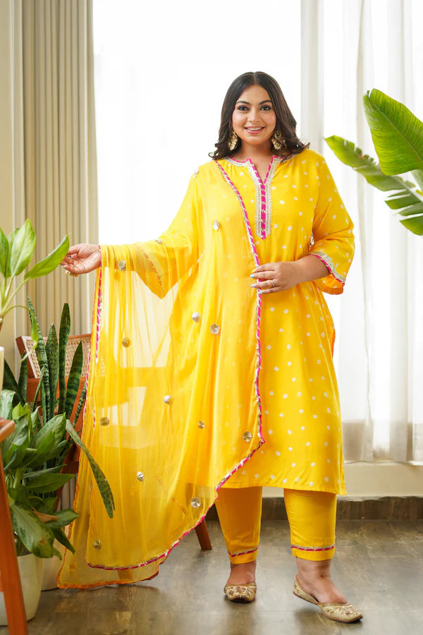 Navratri outfit: Navrai Yellow Bandhani Suit Set