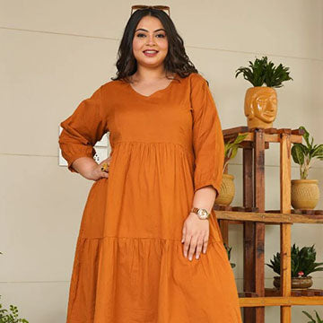 Ultimate Guide to Style Plus-size Outfits | Nangalia Ruchira
