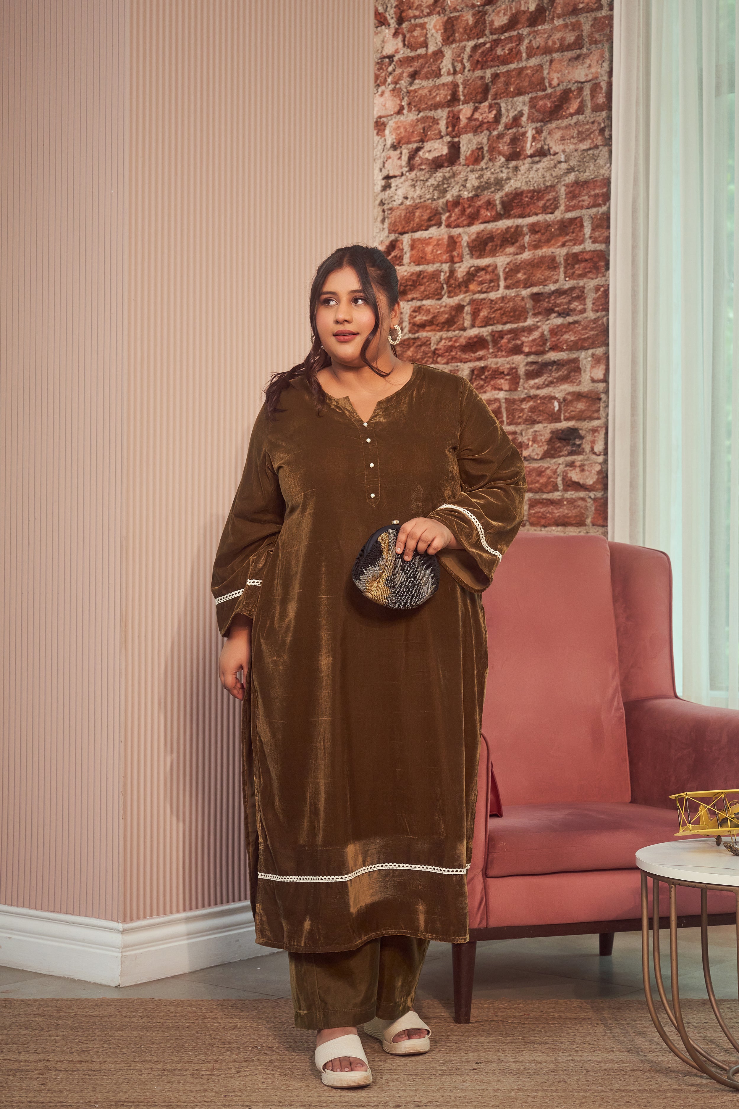 Olive Velvet Kurta Set - ( Set Of 2)