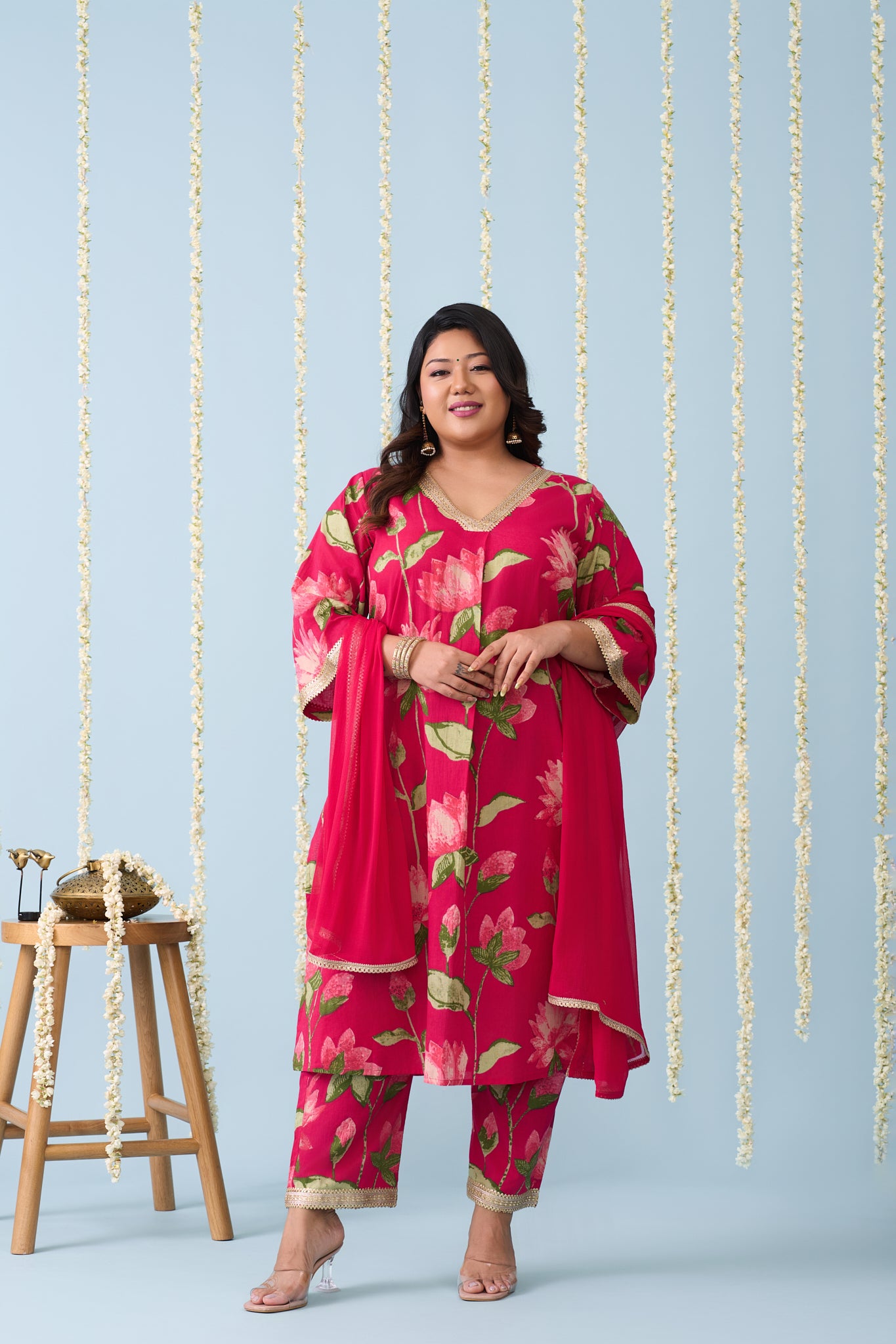 Lotus Motif Fuschia Pink Kurta Set (3 Pc)