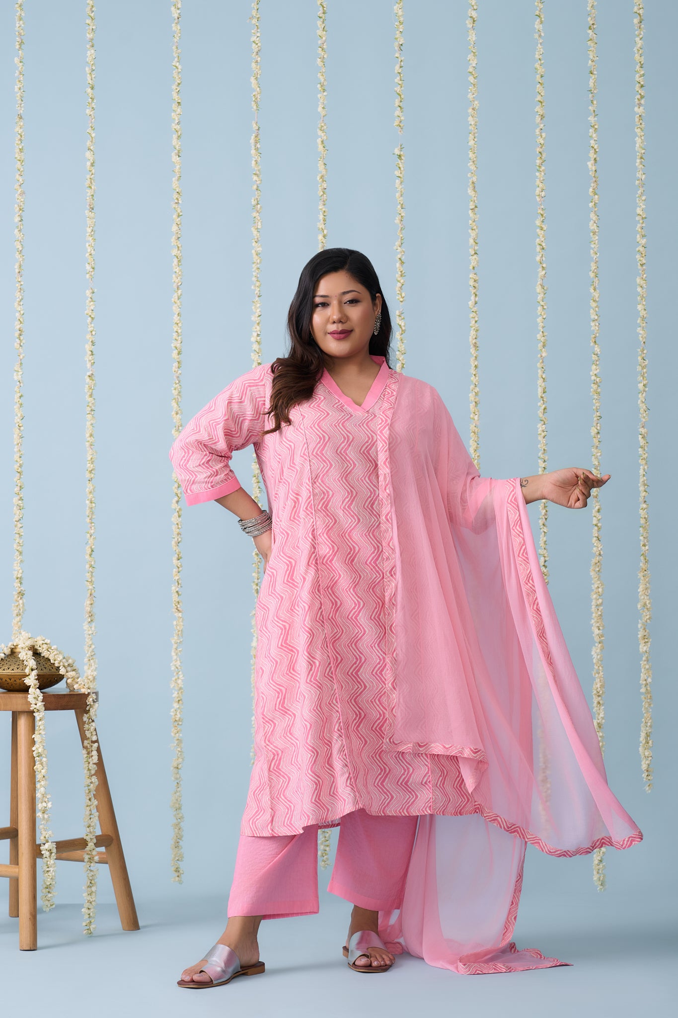 Pink Chevron Cotton Kurta Suit Set (3 Pc)