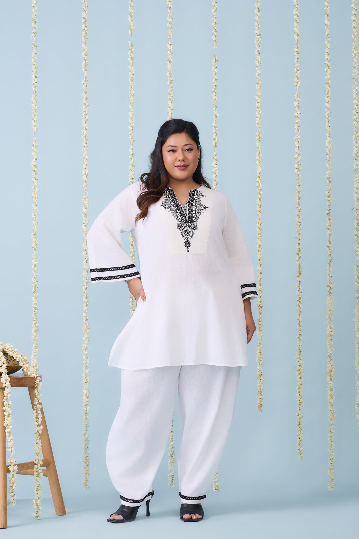 White Salwar Co-ord Set With Intricate Neck Embroidery(set of 2)