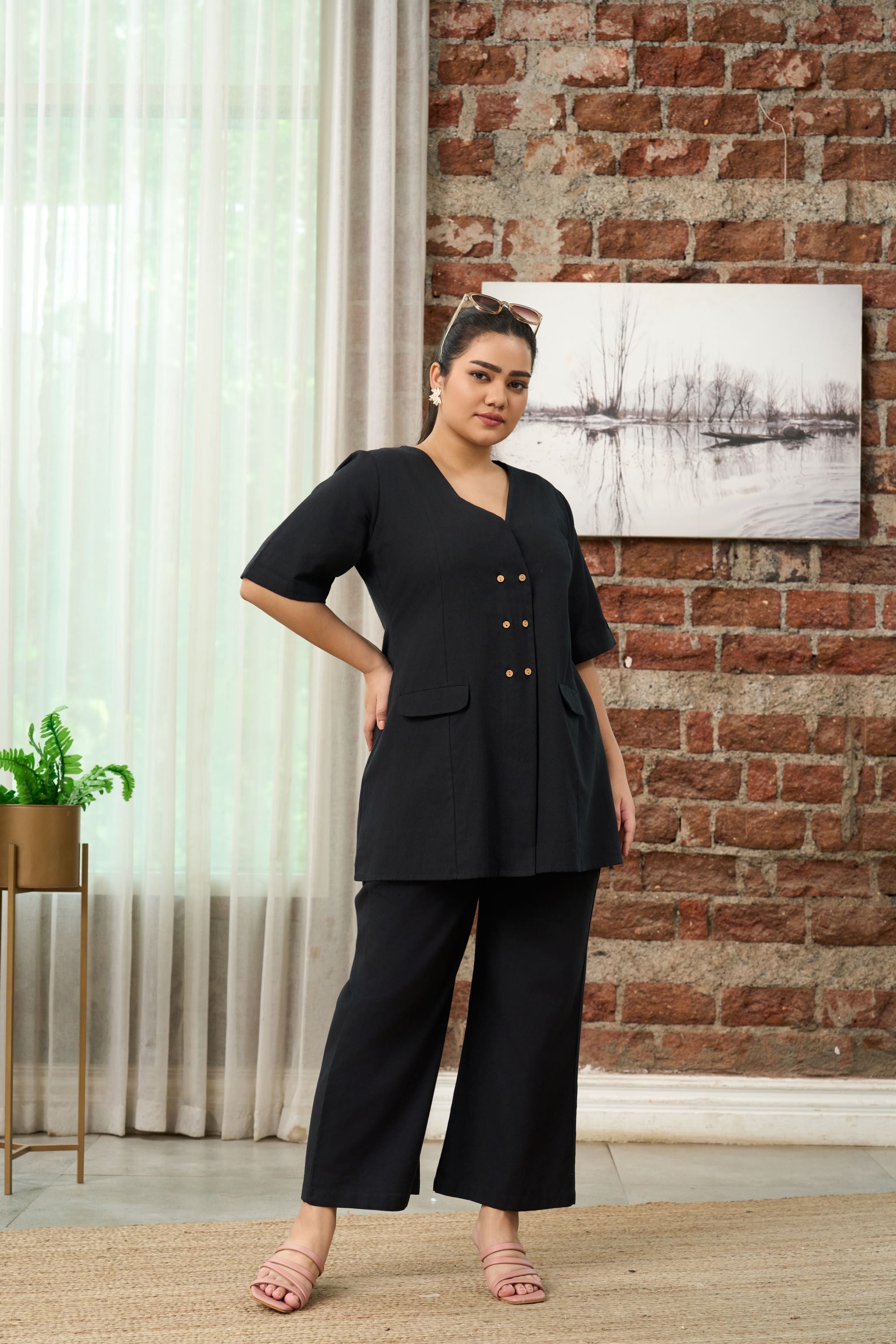 Black Short-Sleeve Linen Formal Jacket
