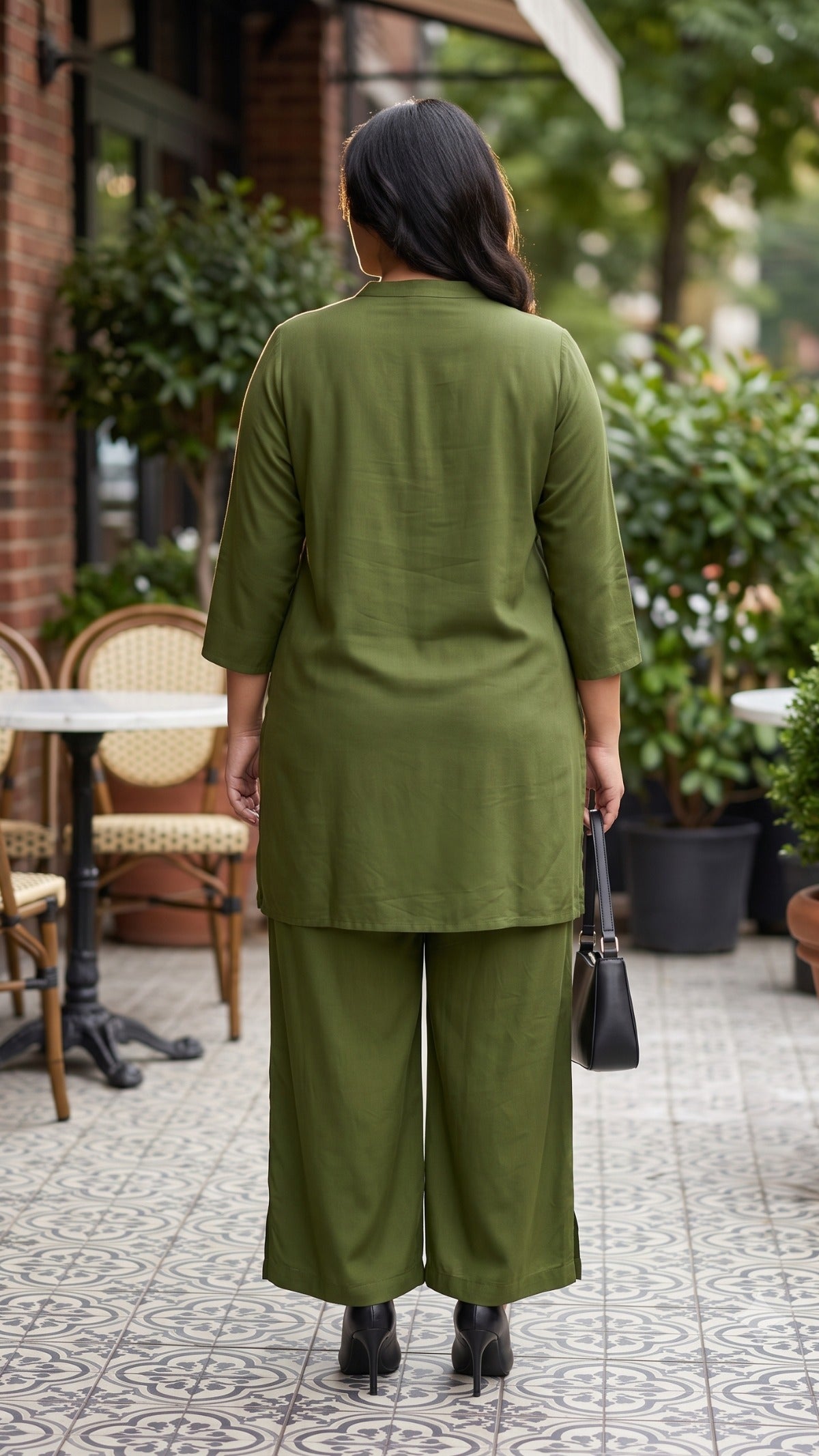 Plus Size Mehendi Green Rayon Co-ord Set for Women | Solid Kurta & Straight Pants