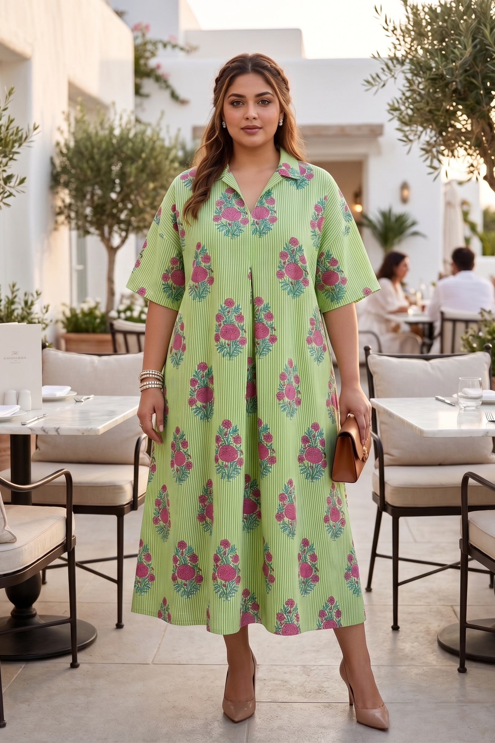 Plus Size Green Floral Printed Cotton Dress for Women | Collared A-Line Midi Dress