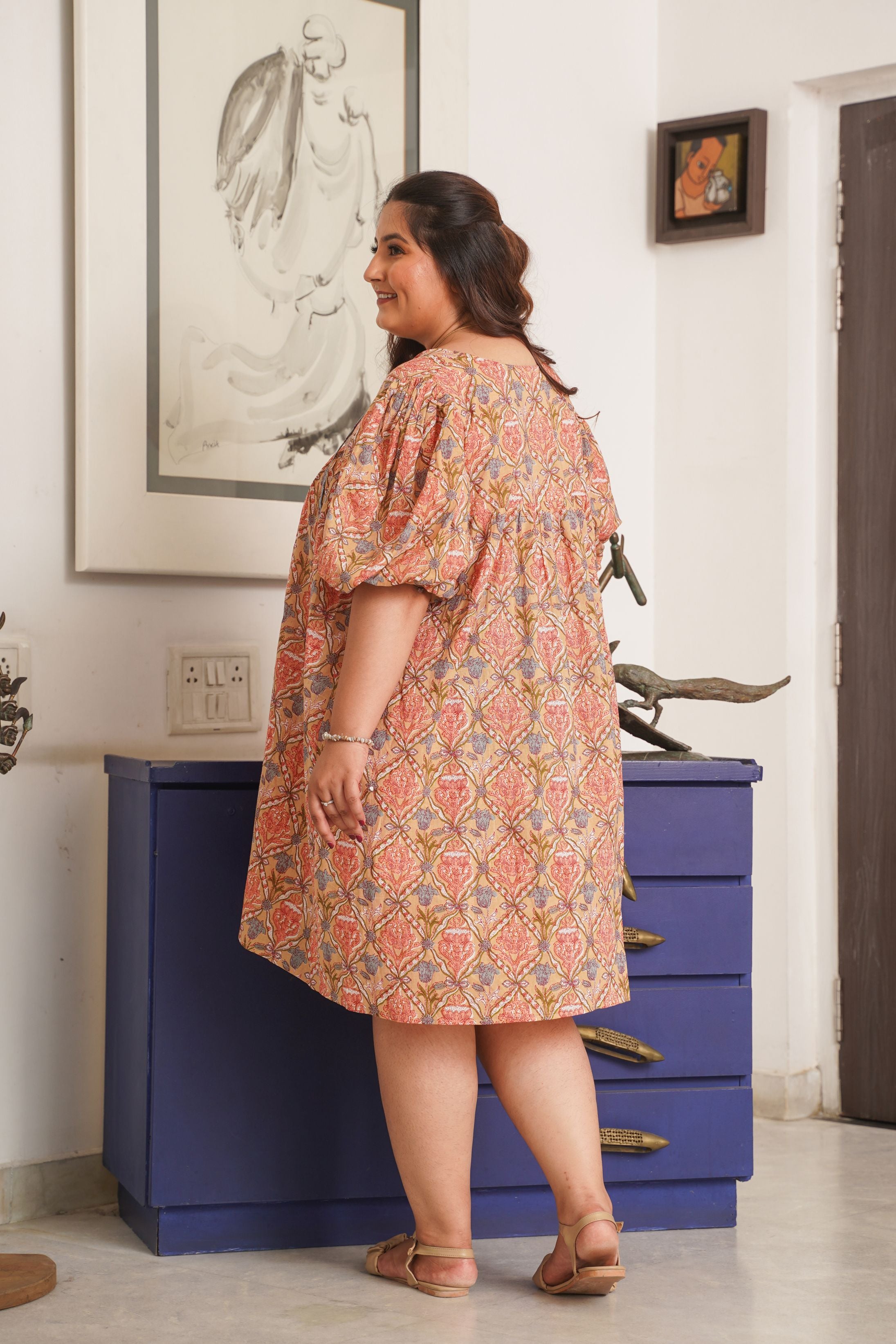 Hazelnut Short Printed Anti-Fit Cotton Dress