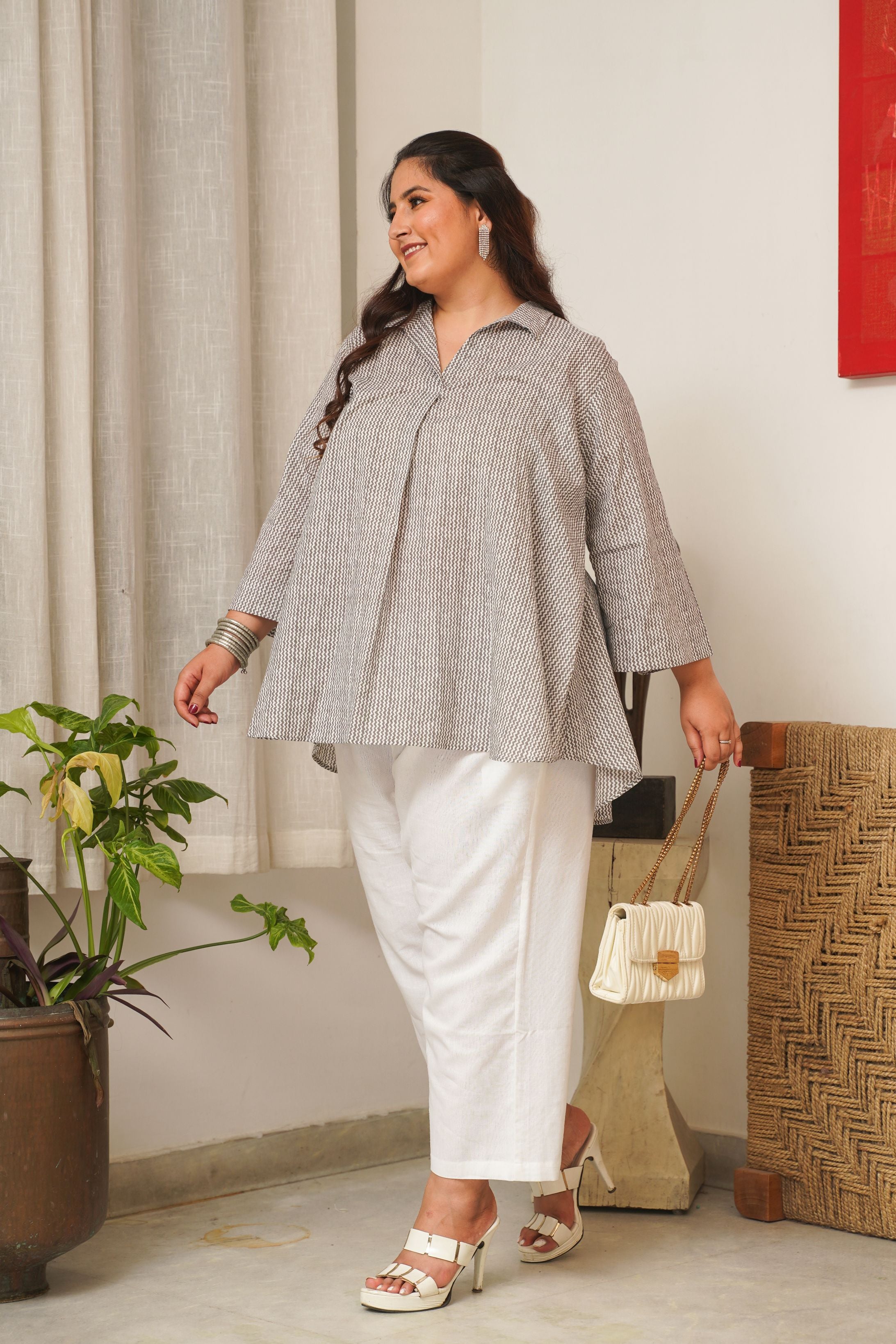 GREY CHEVRON ANTI-FIT TOP AND MID-RISE RELAXED FIT PANTS (SET OF 2)