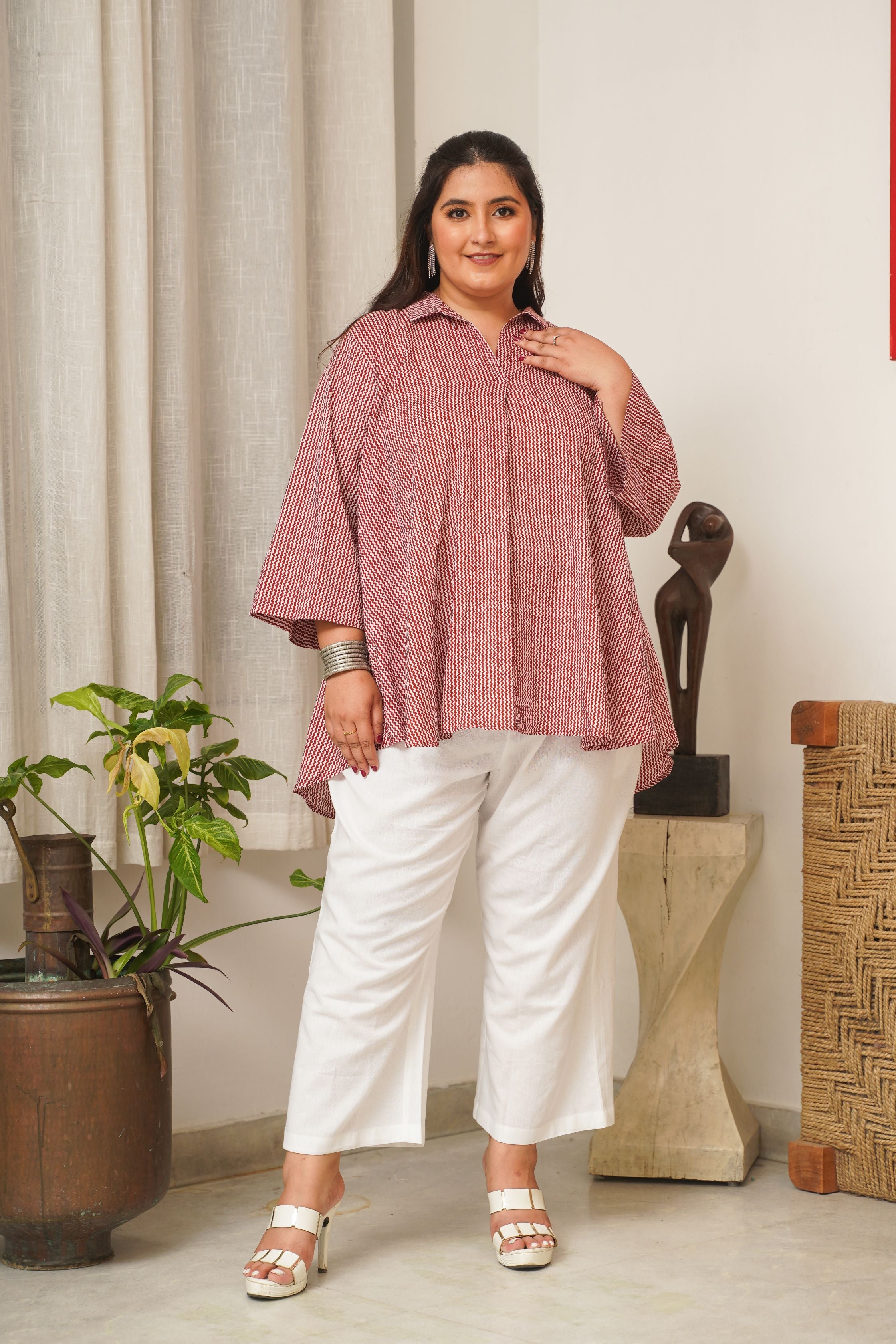 RED CHEVRON ANTI-FIT TOP AND MID-RISE RELAXED FIT LINEN PANTS (SET OF 2)