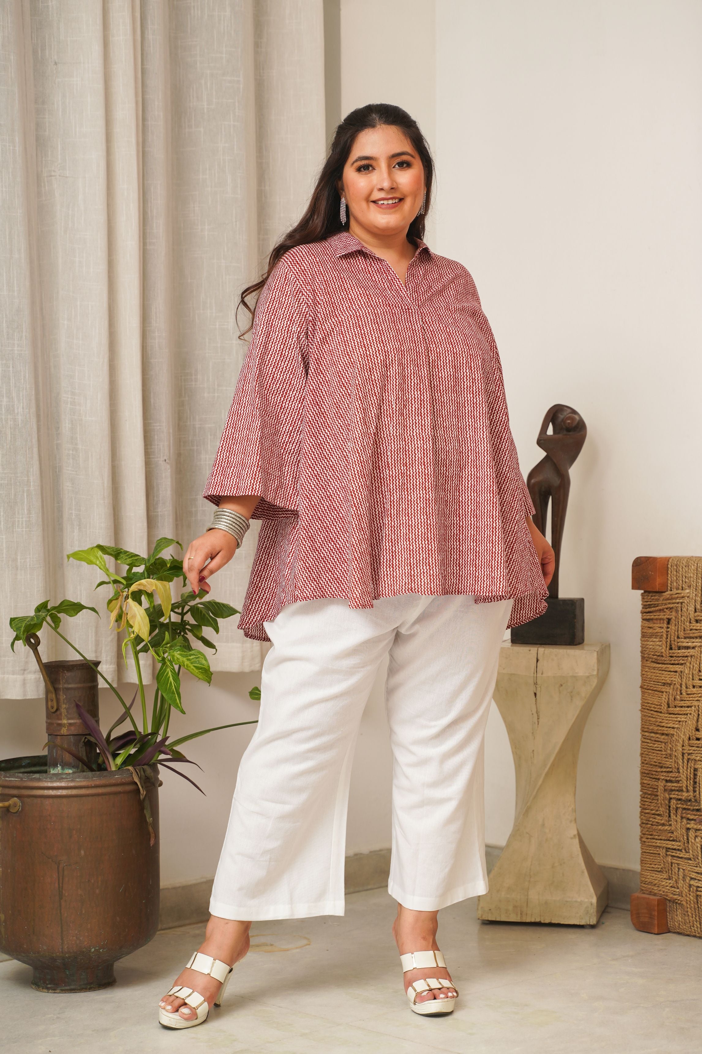 RED CHEVRON ANTI-FIT TOP AND MID-RISE RELAXED FIT PANTS (SET OF 2)