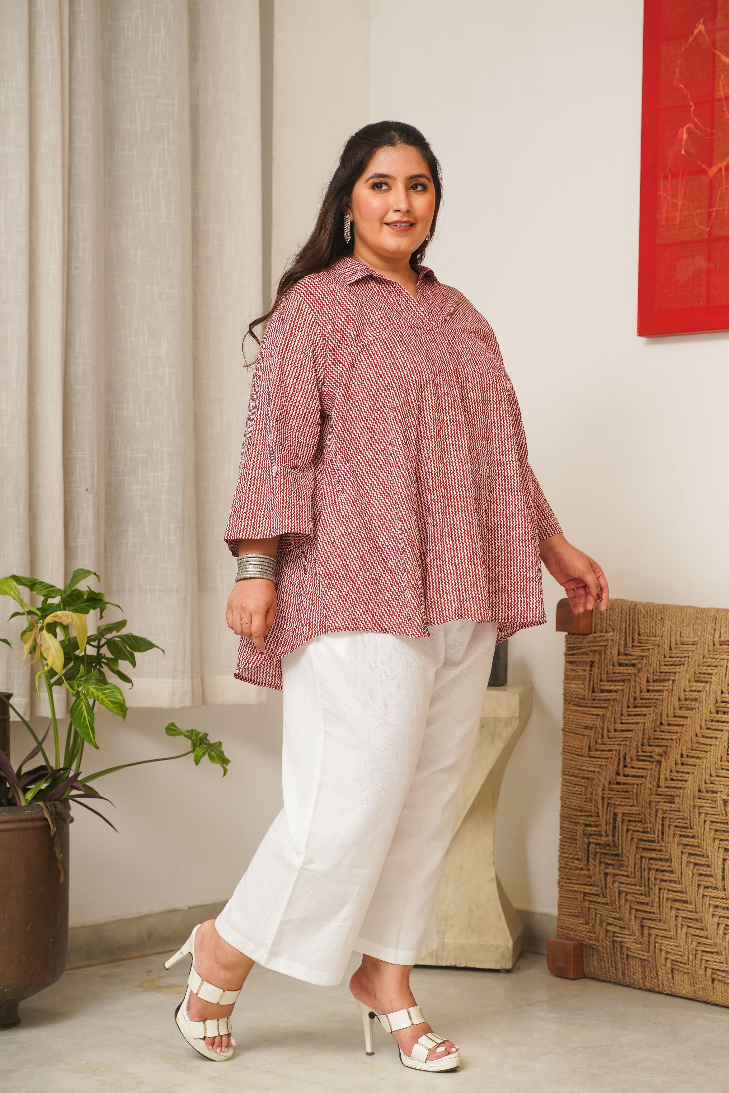 RED CHEVRON ANTI-FIT TOP AND MID-RISE RELAXED FIT LINEN PANTS (SET OF 2)