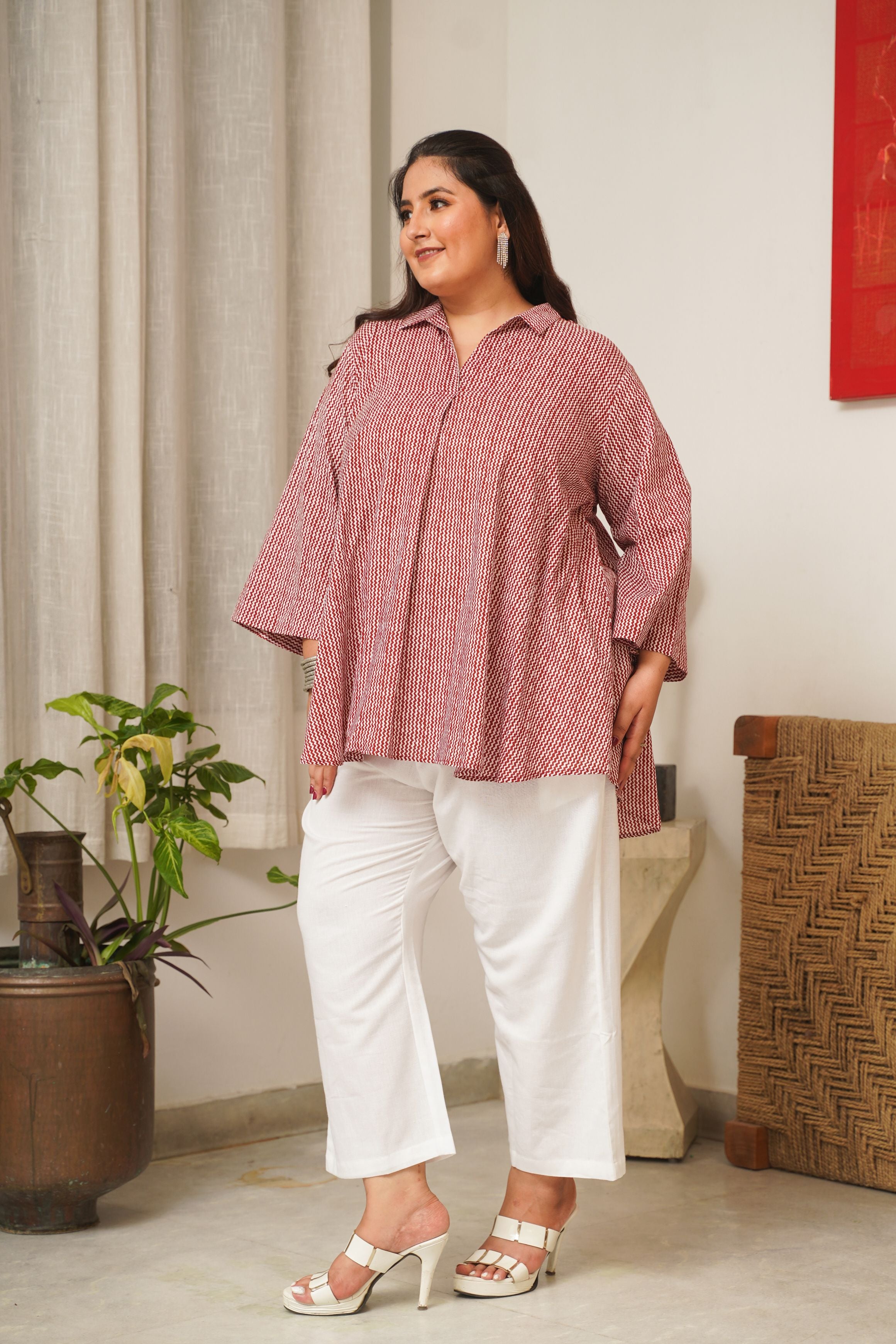 RED CHEVRON ANTI-FIT TOP AND MID-RISE RELAXED FIT LINEN PANTS (SET OF 2)