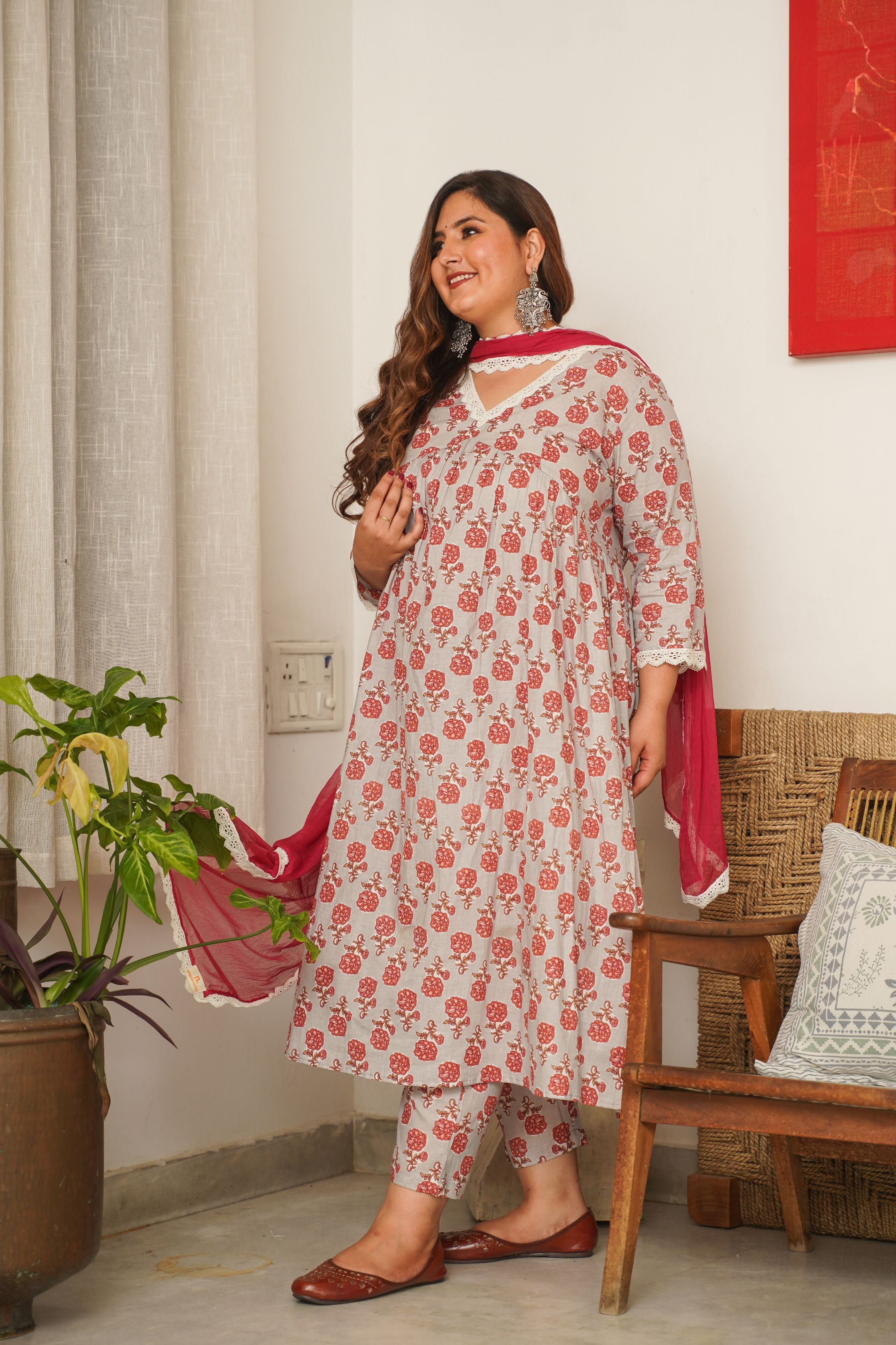 ROSE PRINT ALIA KURTA SUIT SET - ( Set of 3 )