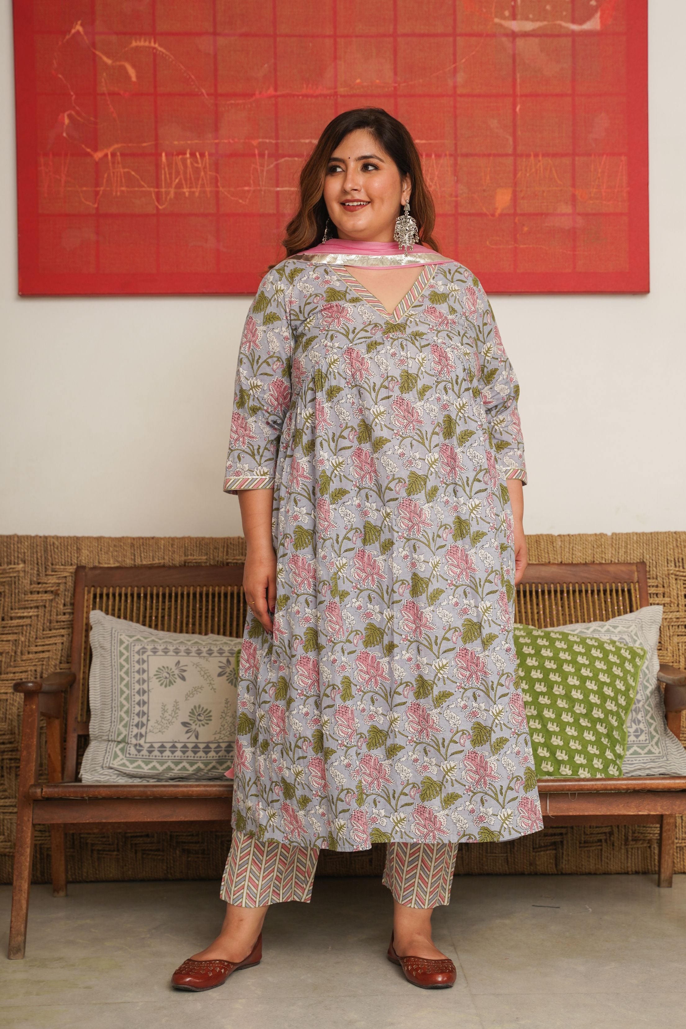 TROPICAL PRINT ALIA KURTA SUIT SET - ( Set of 3 )