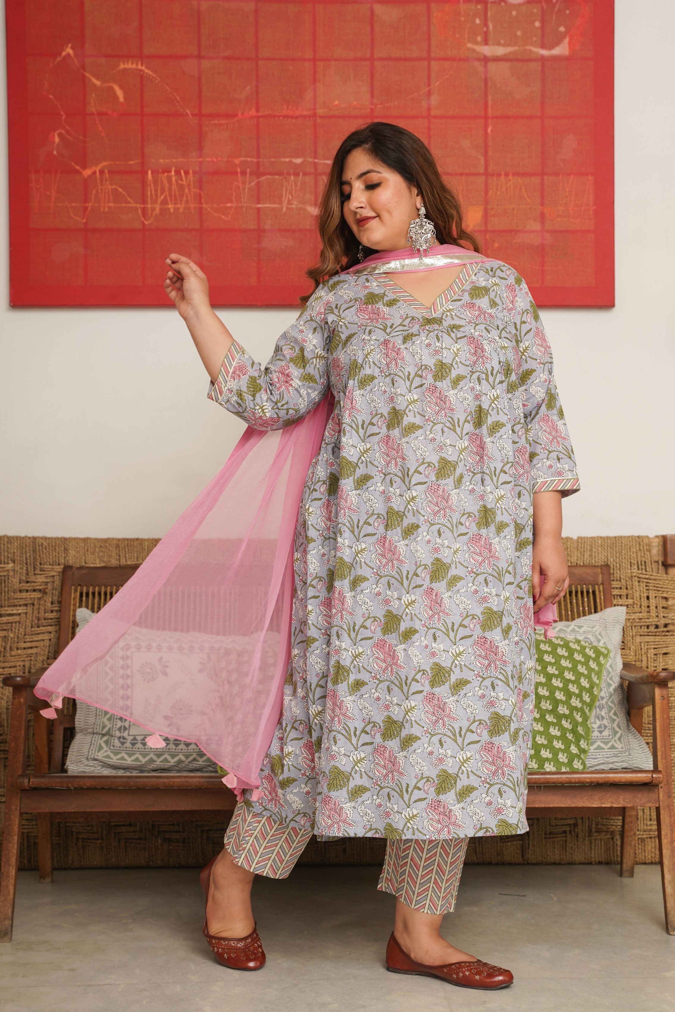TROPICAL PRINT ALIA KURTA SUIT SET - ( Set of 3 )
