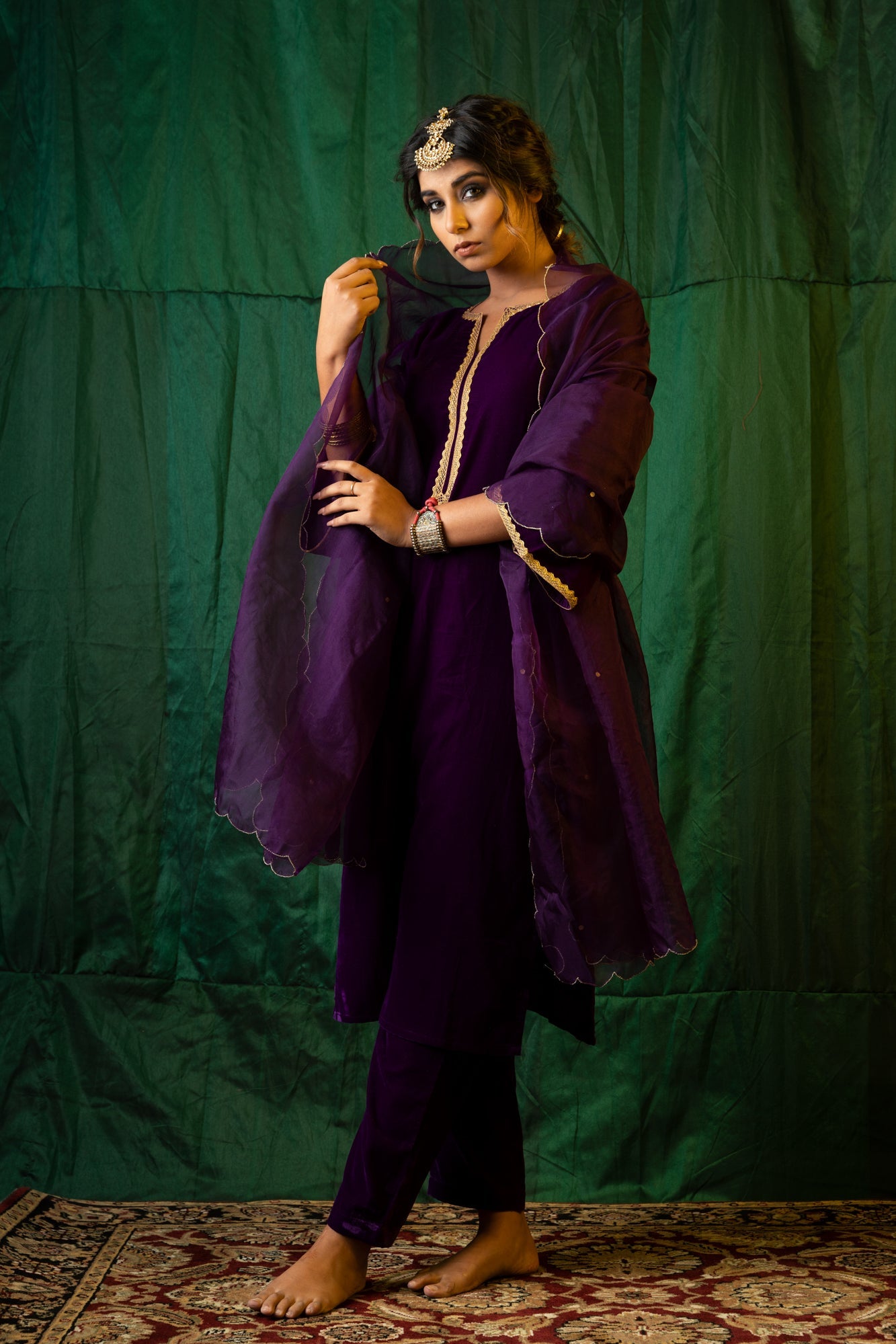 Purple Velvet Kurta Set - (Set of 3)