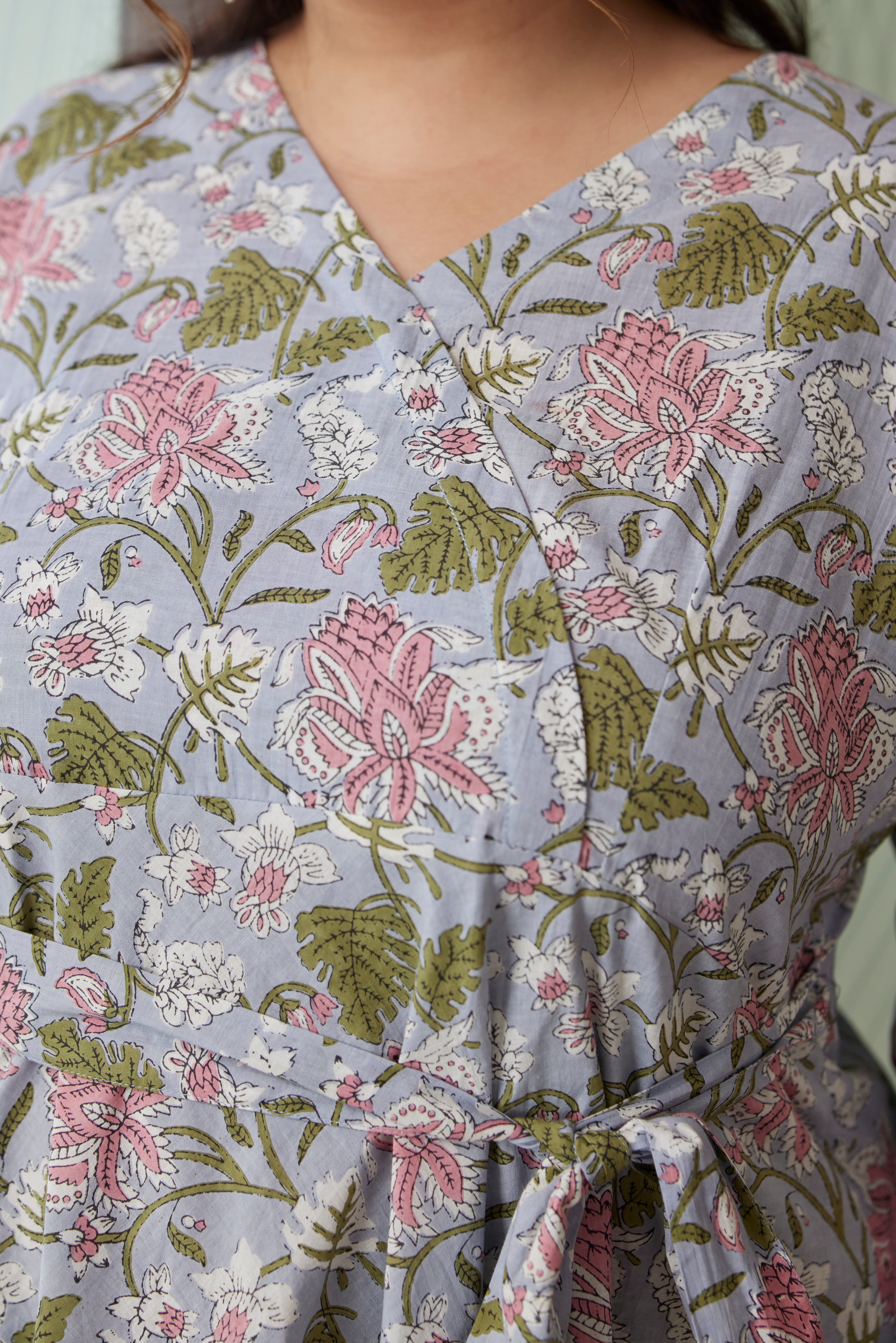 TROPICAL BLUE WRAP DRESS