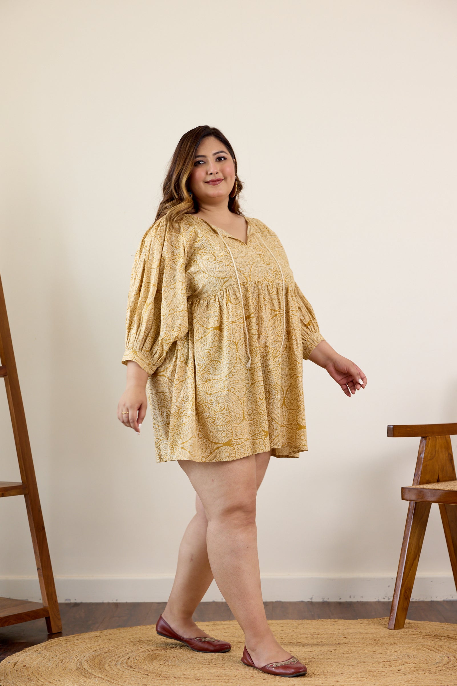 Sunset Paisley Print Short Dress