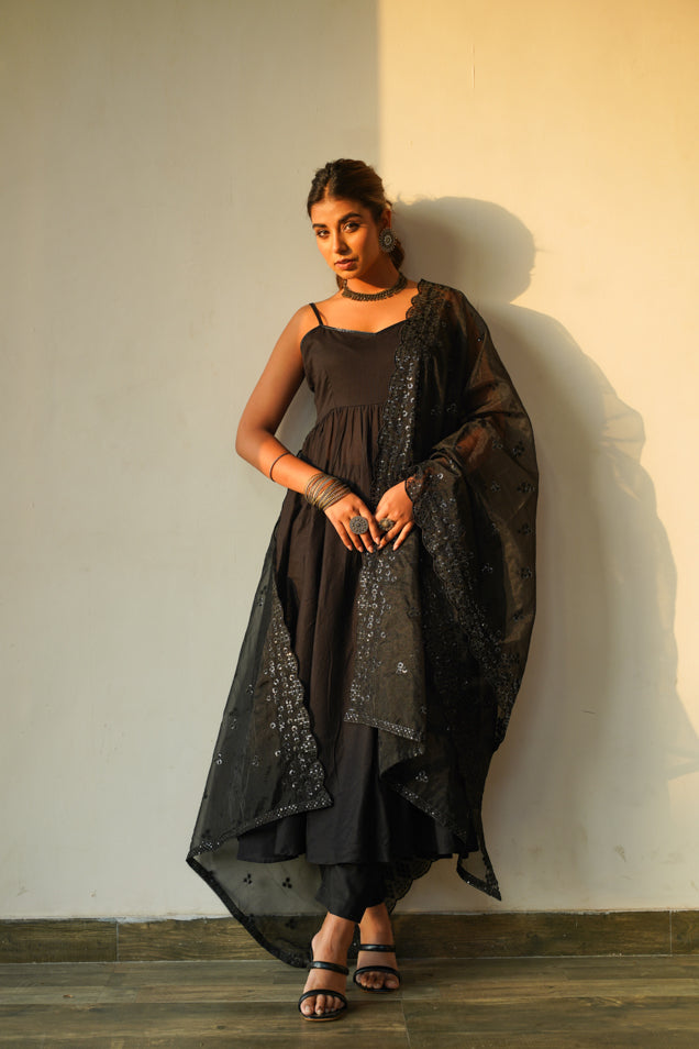 Regal Black Shiny Anarkali