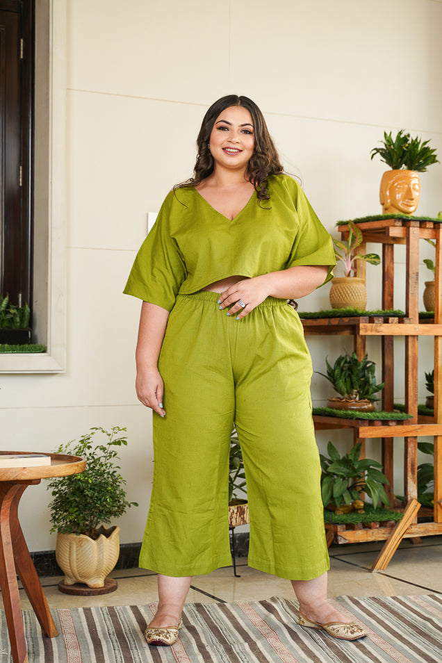 Green Solid Linen V Neck Co-Ord Set