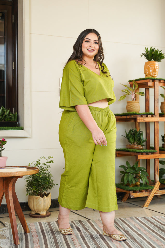 Green Solid Linen V Neck Co-Ord Set