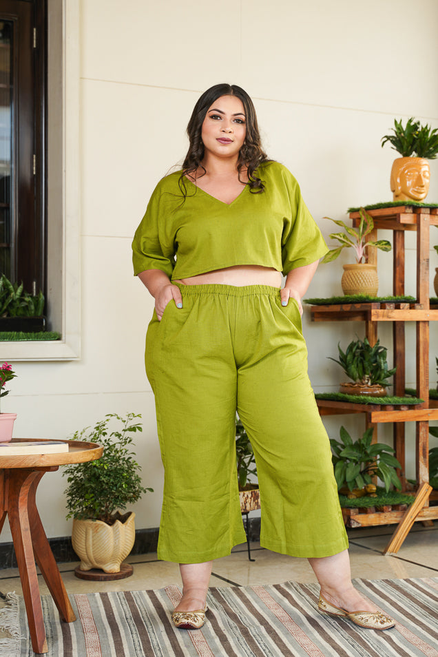 Green Solid Linen V Neck Co-Ord Set