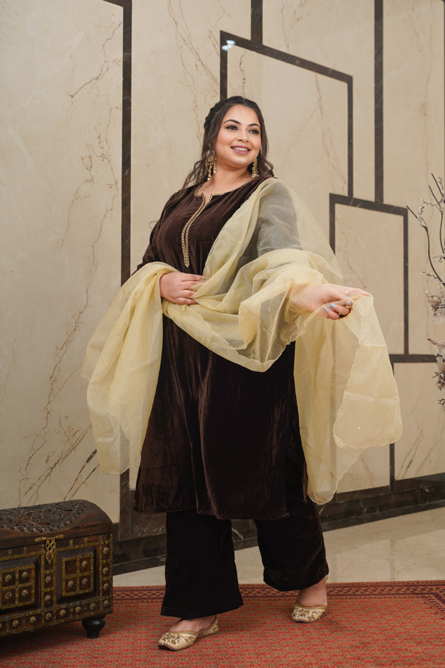 Brown Velvet Kurta Set - (Set of 3)