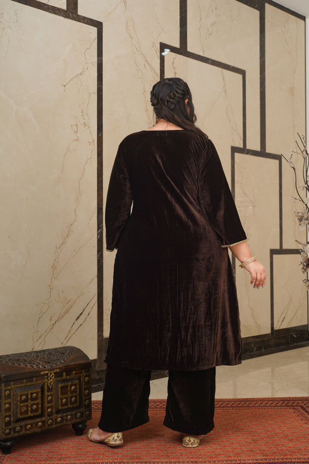 Brown Velvet Kurta Set - (Set of 3)