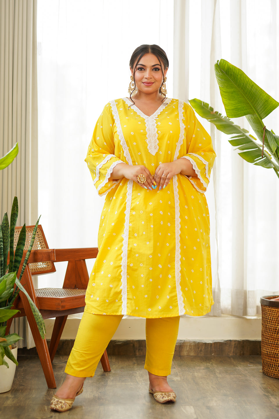 Yellow White Border Heavy Kurta - (Set of 2)