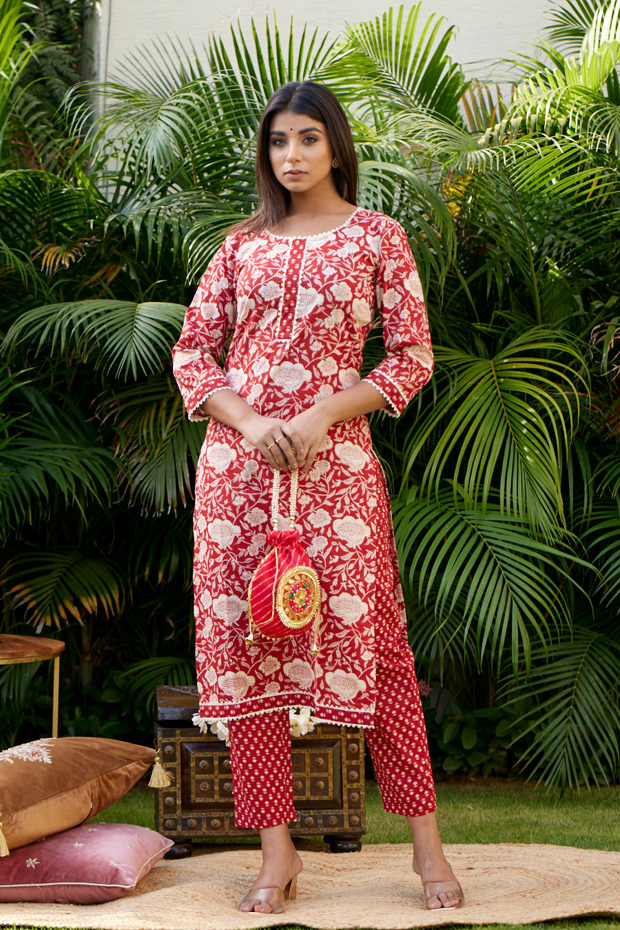 Red Floral Kurta Pant Set - (Set of 2)