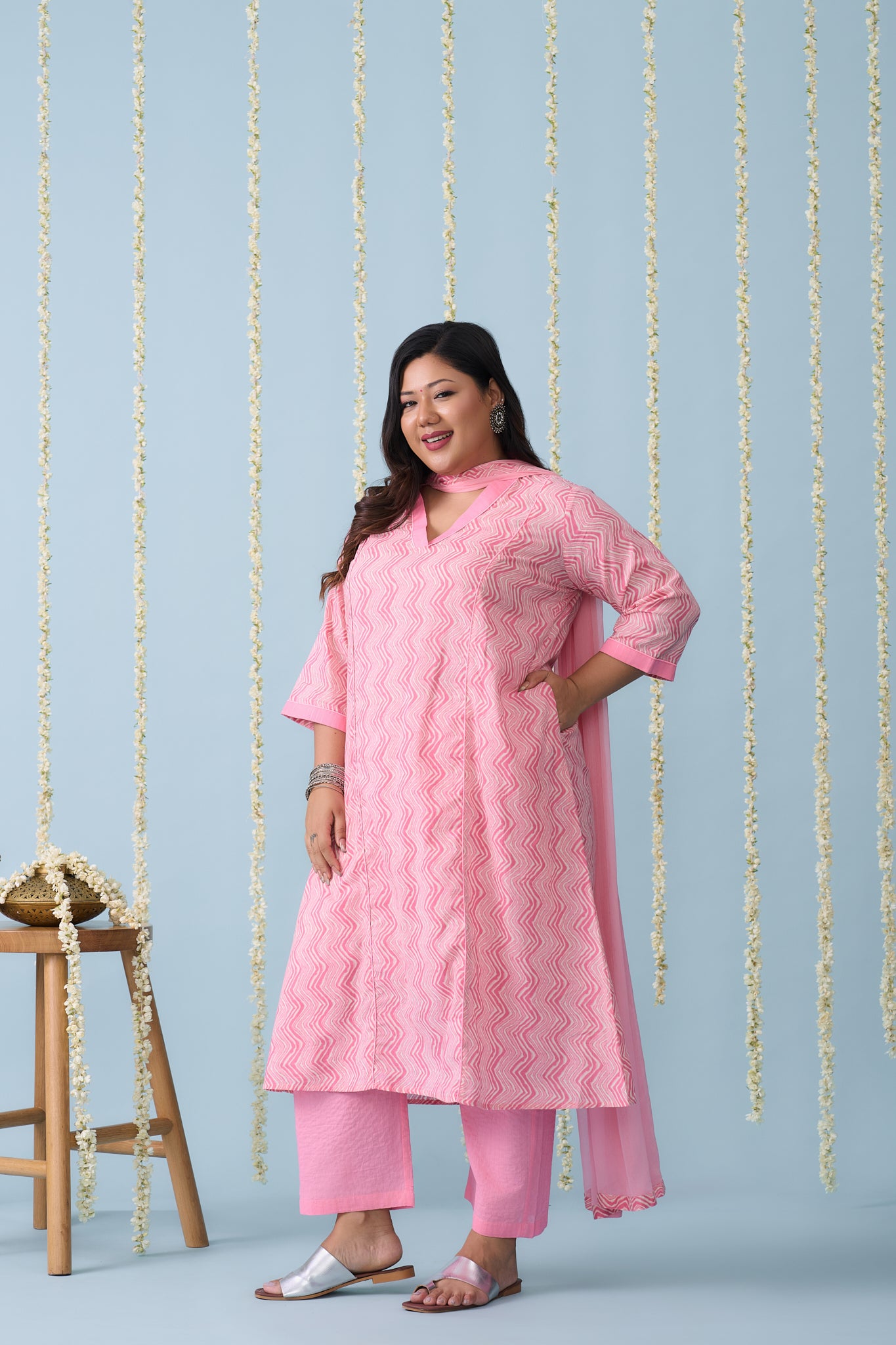 Pink Chevron Cotton Kurta Suit Set (3 Pc)