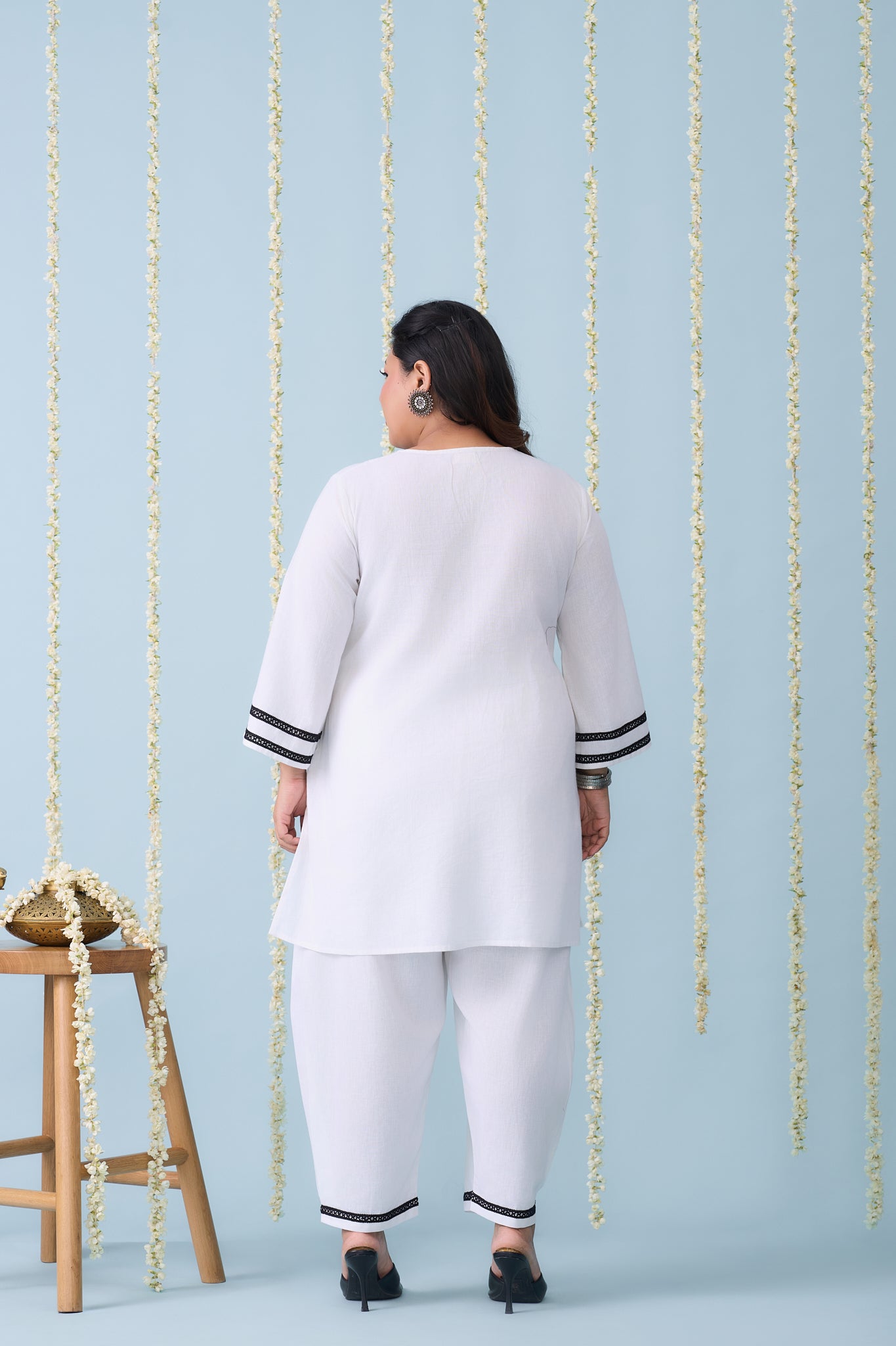 White Salwar Co-ord Set With Intricate Neck Embroidery(set of 2)