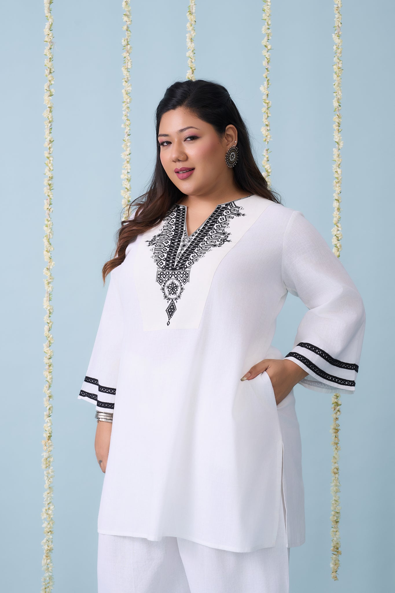White Salwar Co-ord Set With Intricate Neck Embroidery(set of 2)