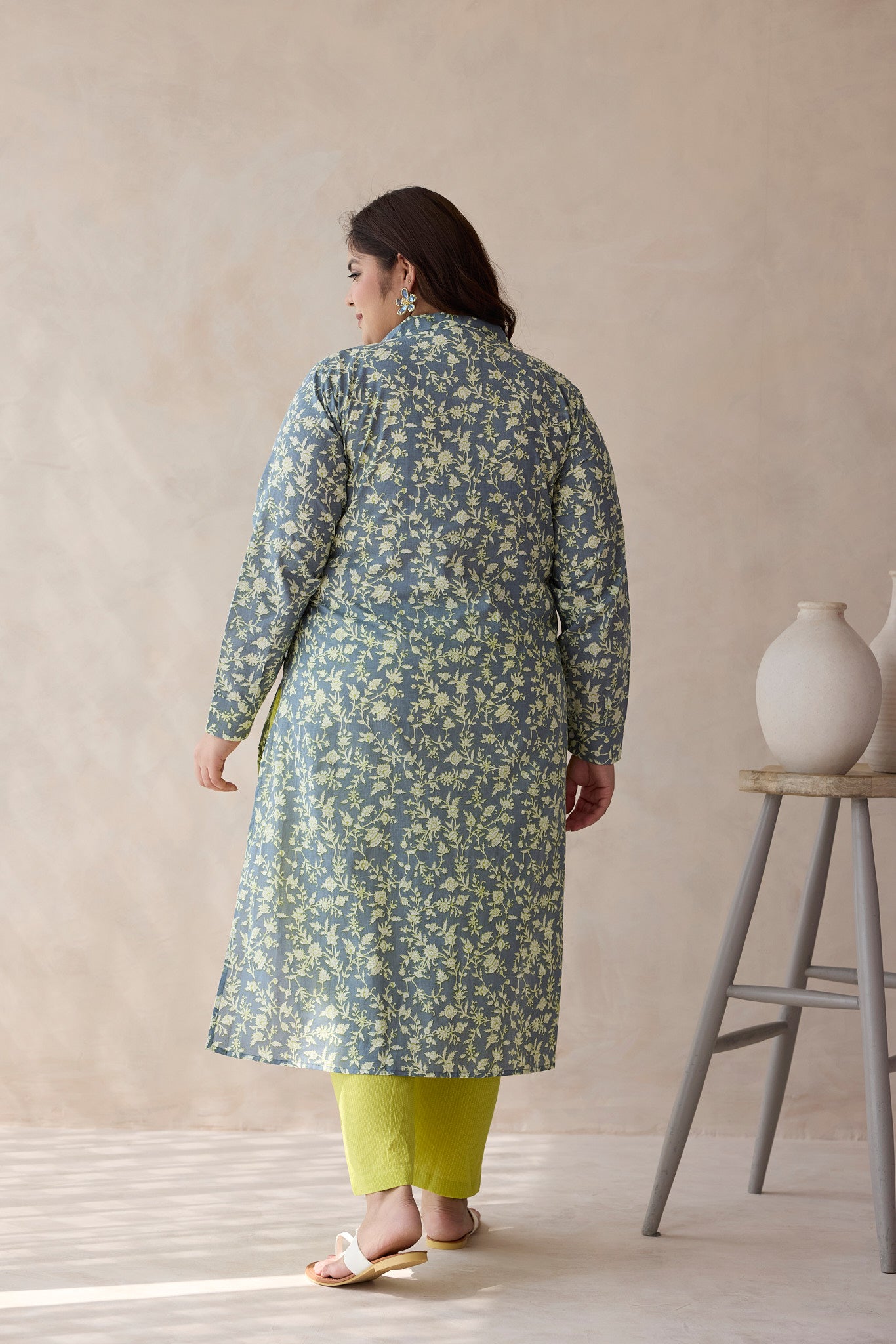 Floral-Printed Teal and Lime Green Kurta Set - (Set of 2)