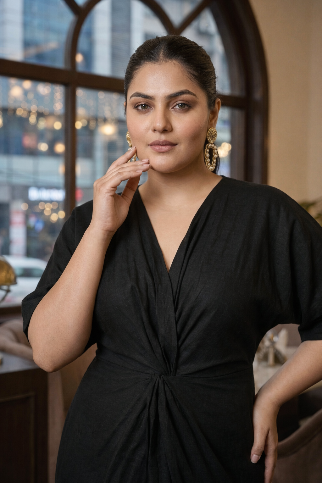 Regular Black Front Knot Satin Dress