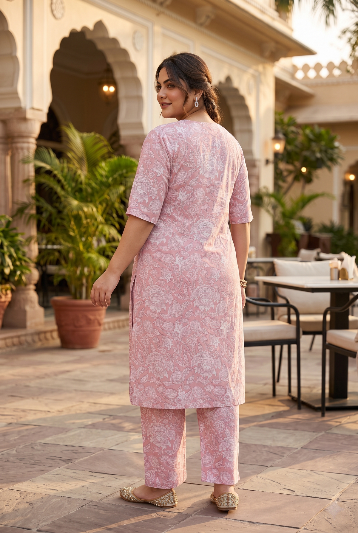 Regular Pink Printed v Neck Straight Kurta Pant Set