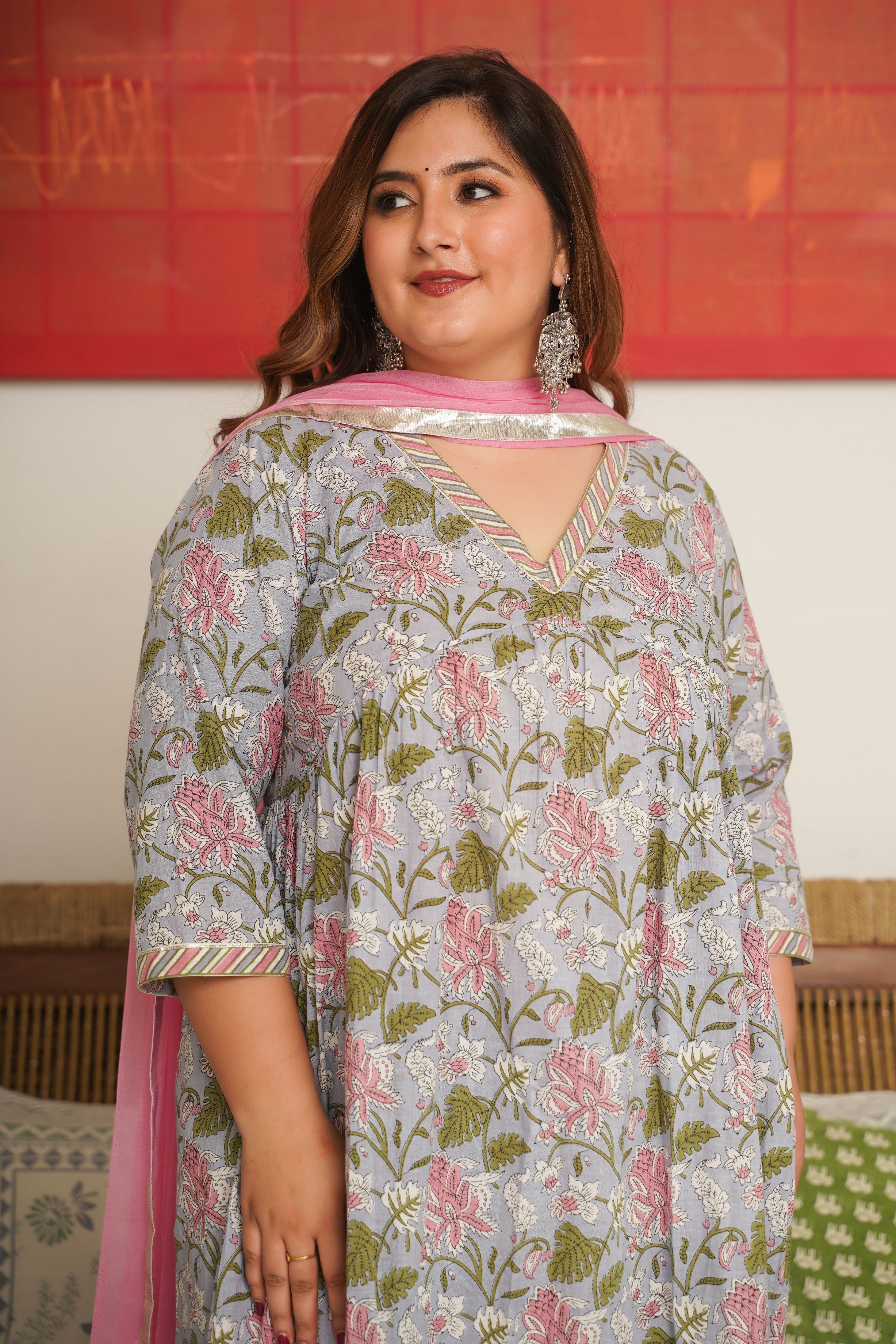 TROPICAL PRINT ALIA KURTA SUIT SET - ( Set of 3 )