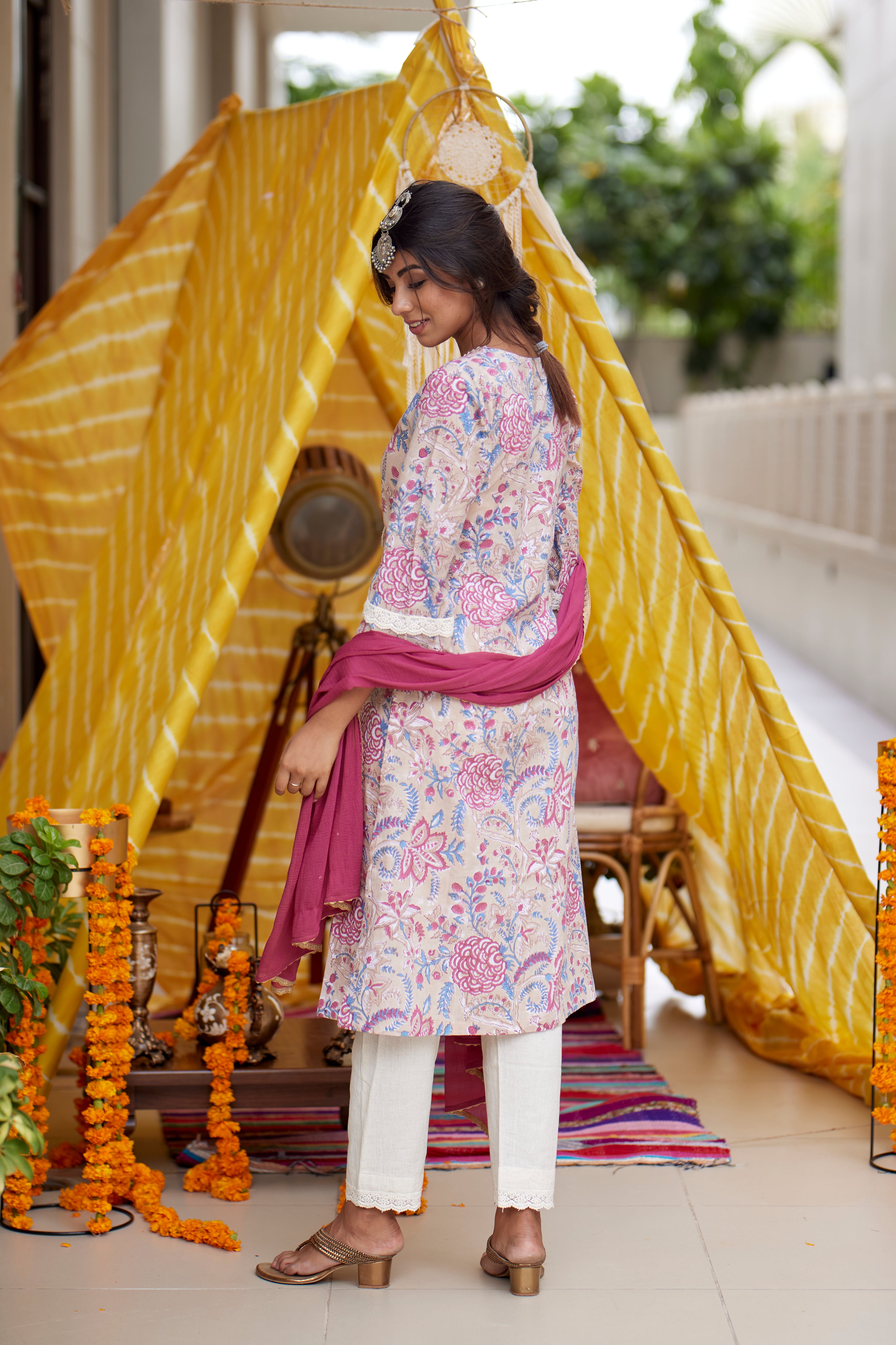 Regular Floral Printed Cotton Kurta Set with Pink Dupatta – Ethnic Wear for Women