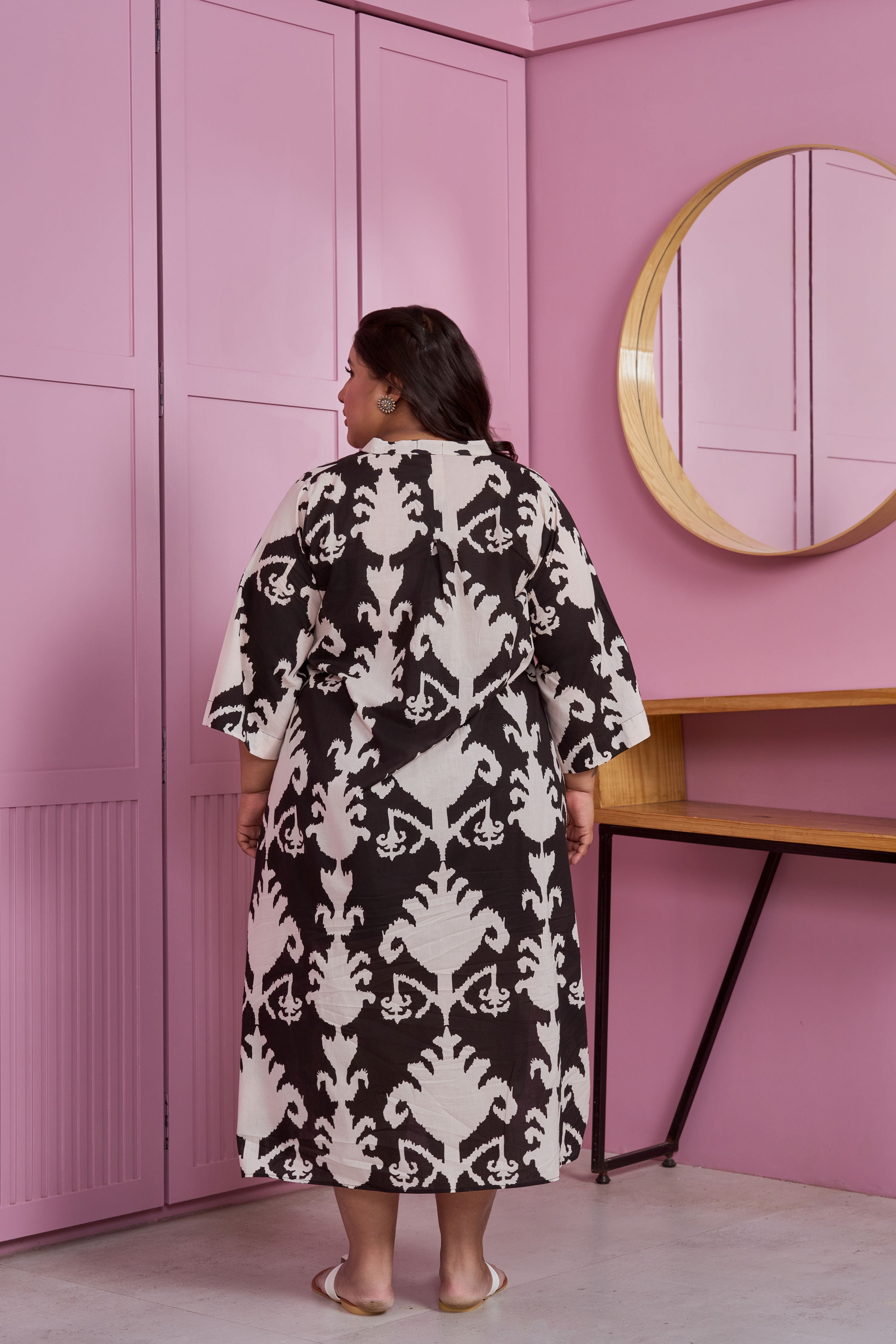 Black and White Button-Down Printed  Maxi Dress