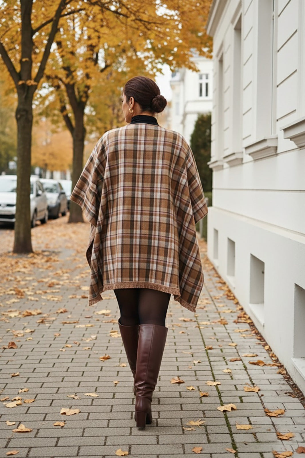 Plus Size Cozy Checked Winter Poncho Shirt for Women