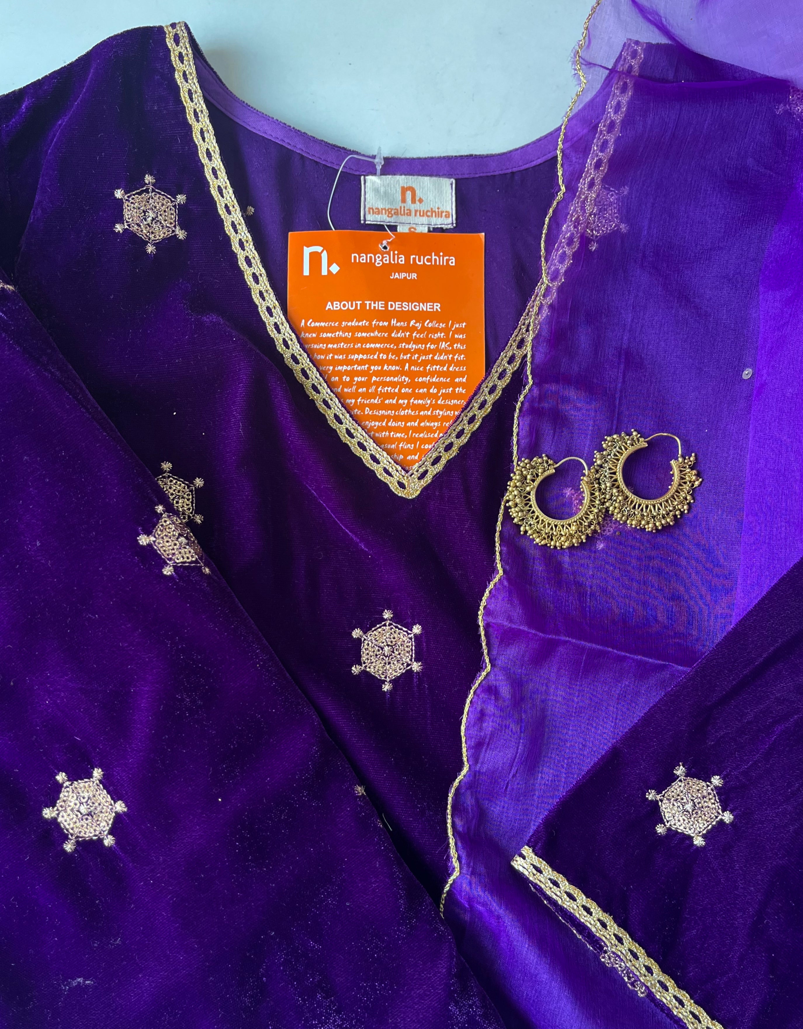 Purple Embroidered Velvet Kurta Set (set of 3)