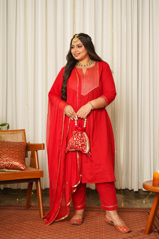 Red Gold Kurta Set-(Set of 3)