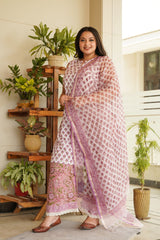 White & pink sleeveless cotton kurta set (Set of 3)