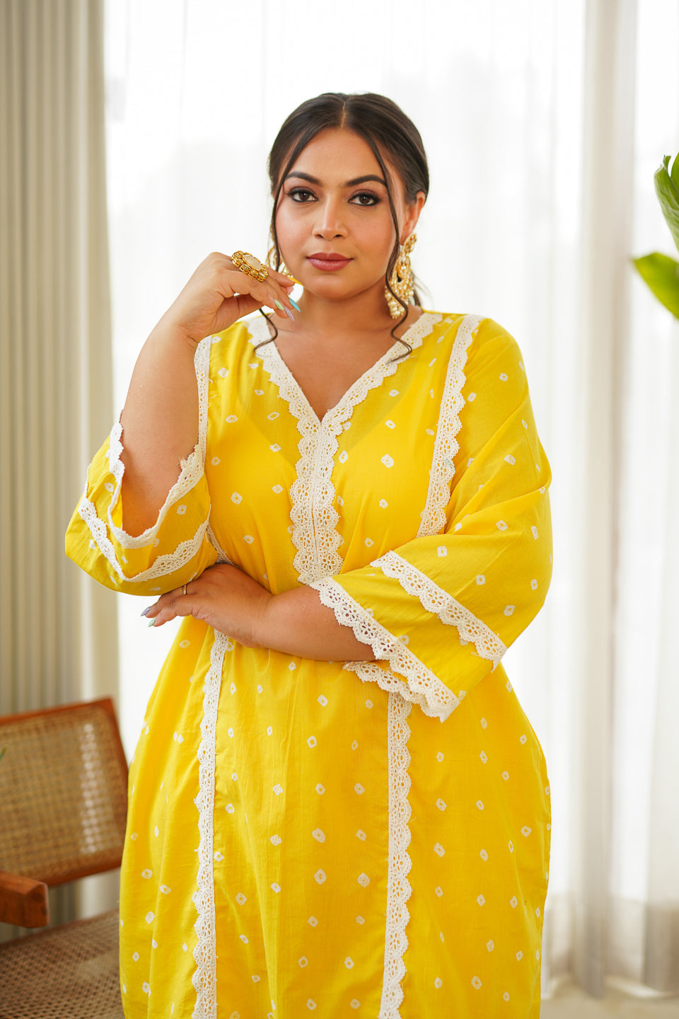 Yellow White Border Heavy Kurta - (Set of 2)