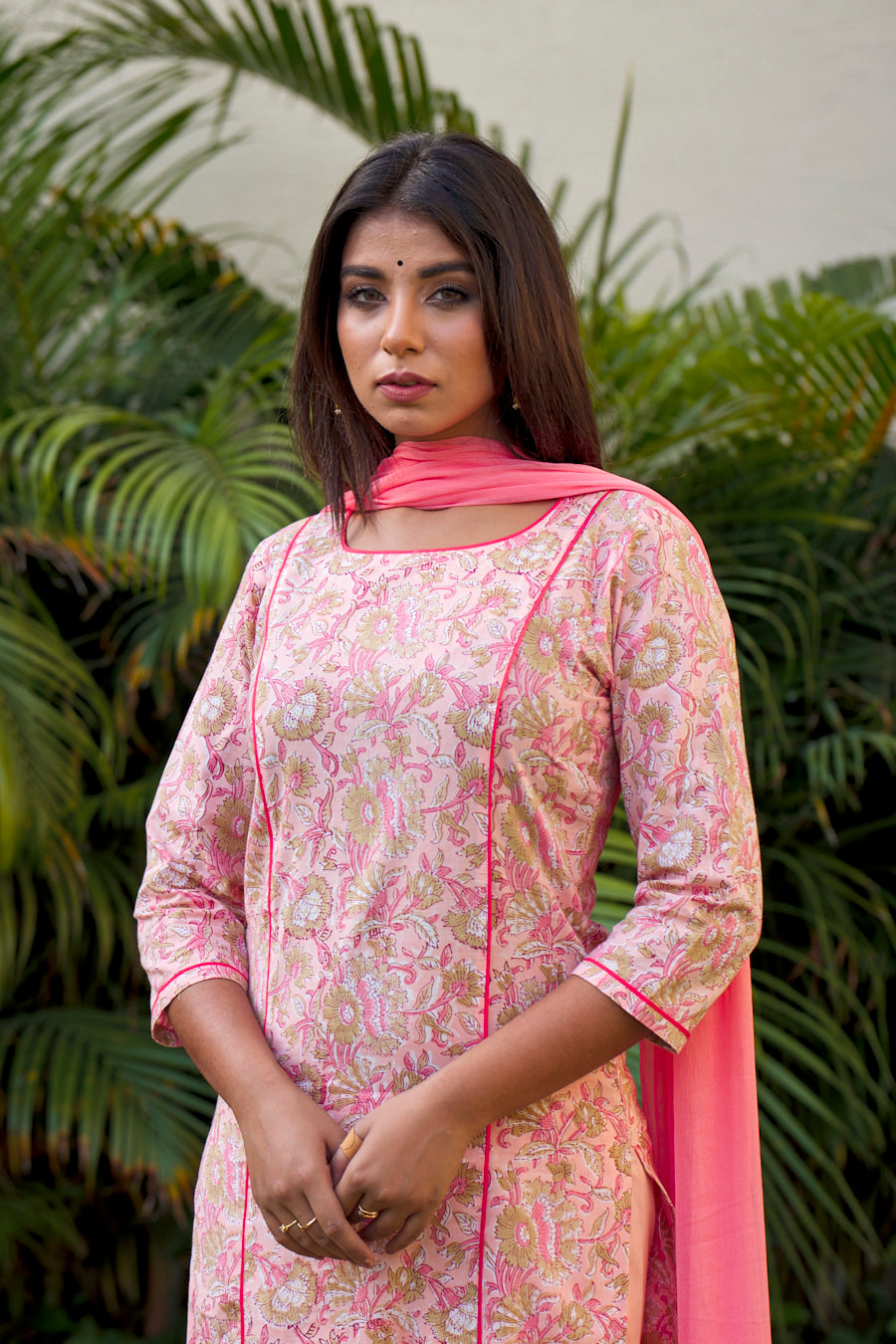 Peach Floral Kurta Dupatta Set - (Set of 3)