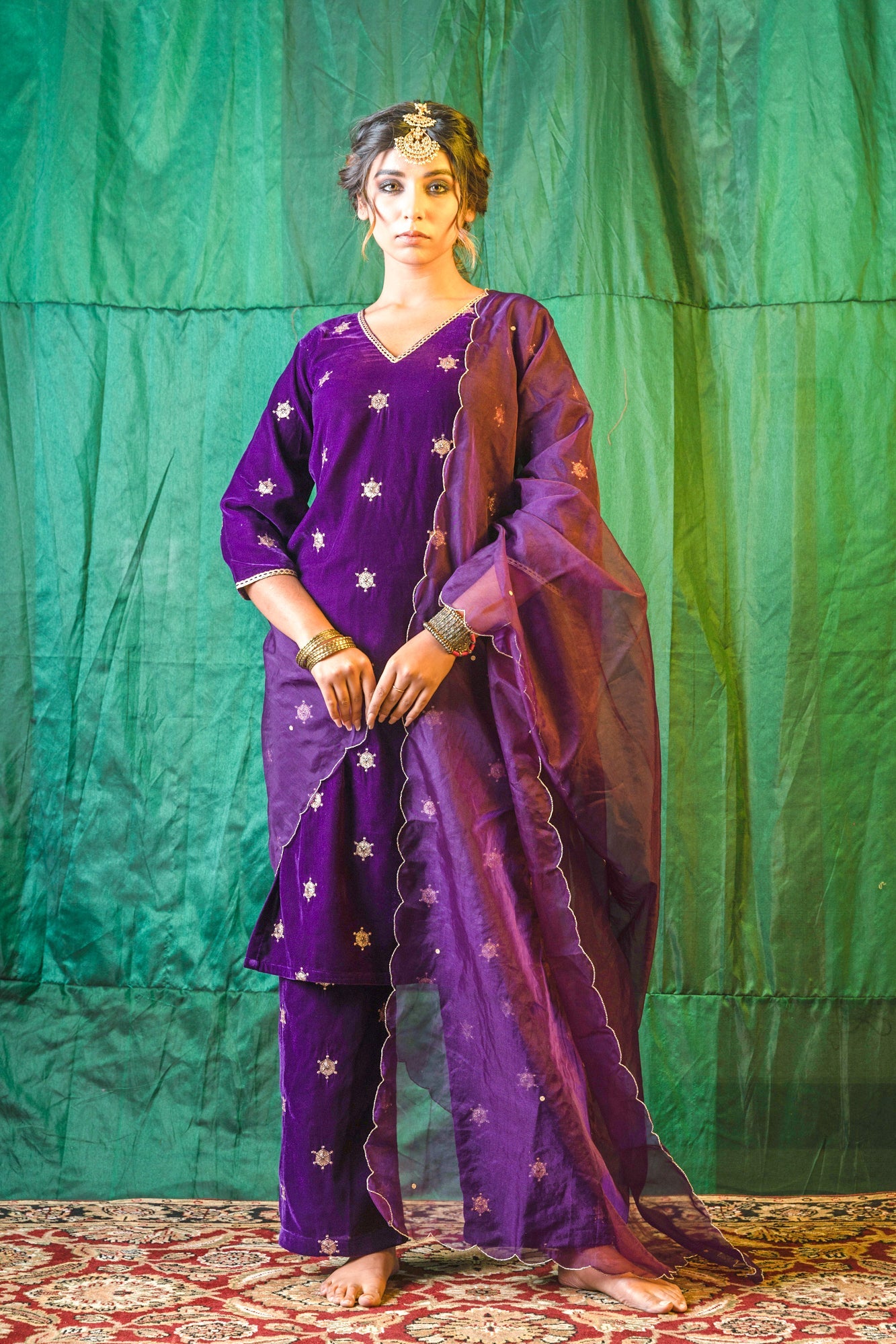 Purple Embroidered Velvet Kurta Set (set of 3)