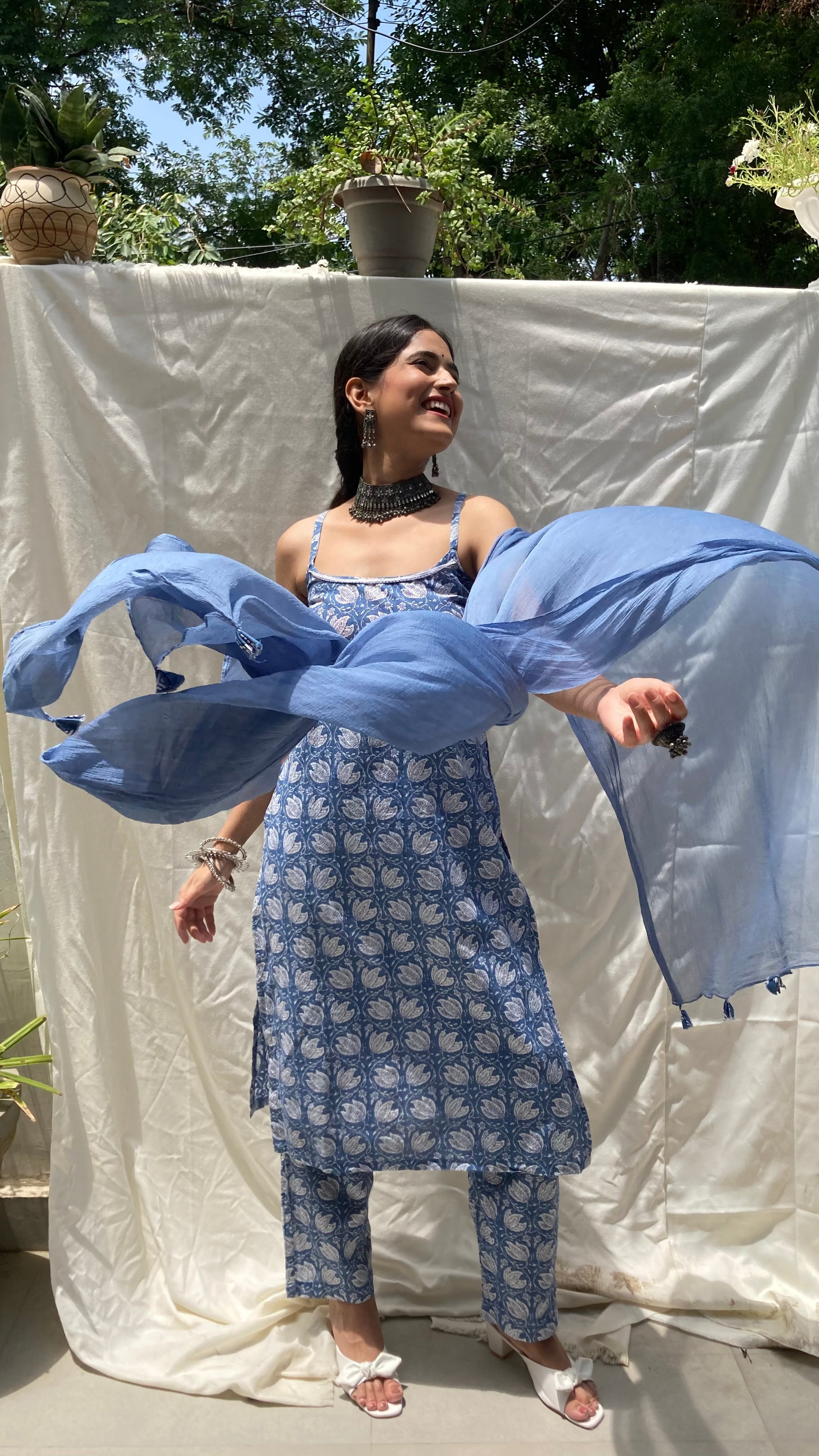 Blue Floral Strap Cotton Kurta (Set of 3)